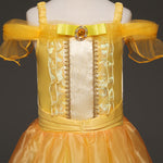robe jaune la belle et la bete en détail